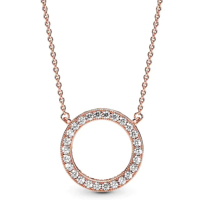 Neue 925 Sterling Silber Zeitlose Eleganz Schneeflocke akzentuierte kreisförmige Herzen Collier Halskette für beliebte Perlen Charm DIY Schmuck